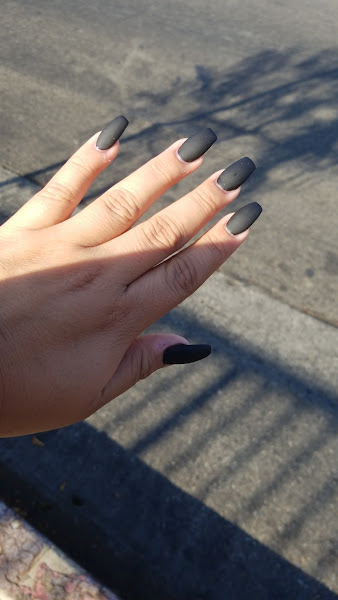 Lynda Nail Salon 4
