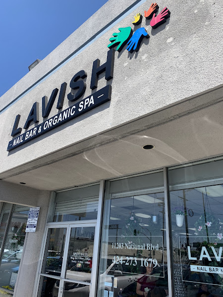 Lavish Nail Bar And Organic Spa 8pinkopi
