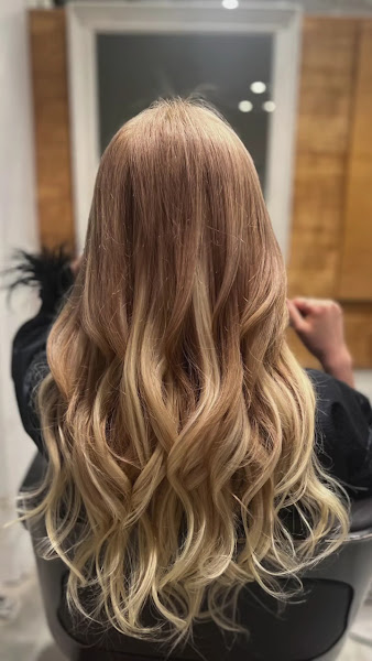 M Hair & Beauty Salon 2