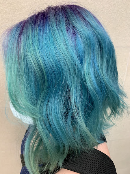 HAIR BY MINA COLORIST TEAM 3