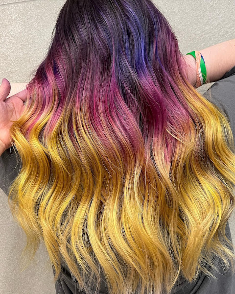 HAIR BY MINA COLORIST TEAM 4