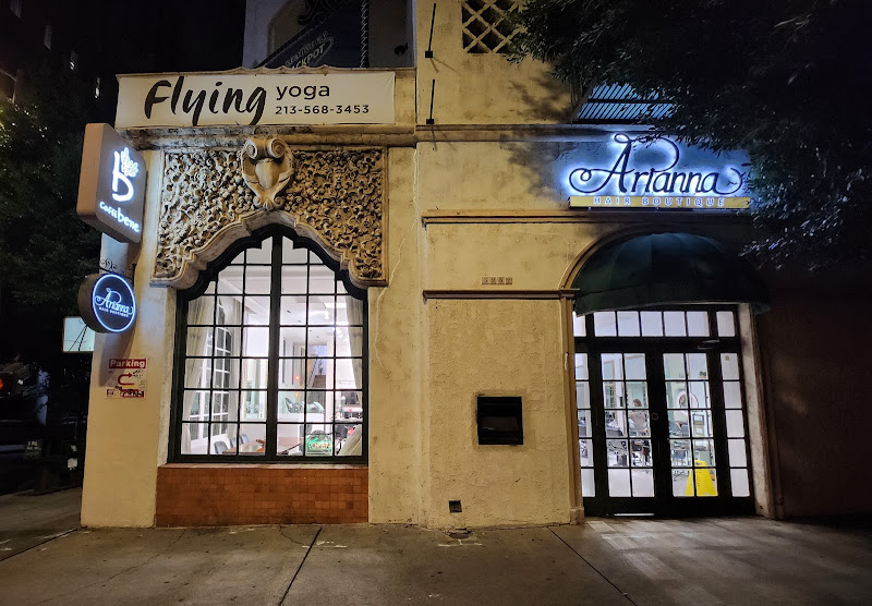 Arianna Hair Boutique 3