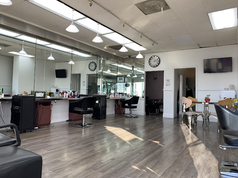 Juno Hair Salon 4