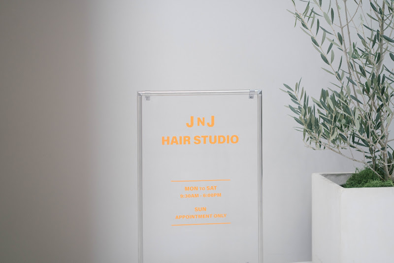 J n J hair studio ✂ 3