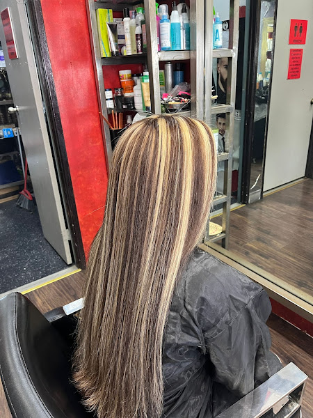 Salon New Look Studio