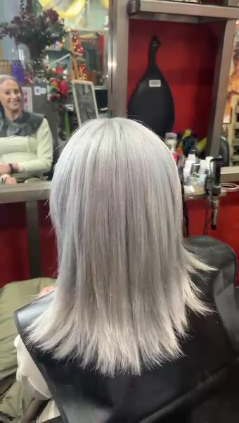 Salon New Look Studio 2