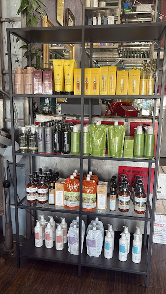 Salon New Look Studio 3