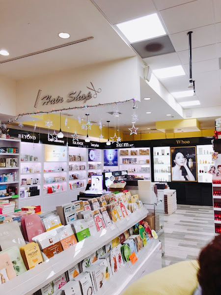 Palace Beauty Galleria 5