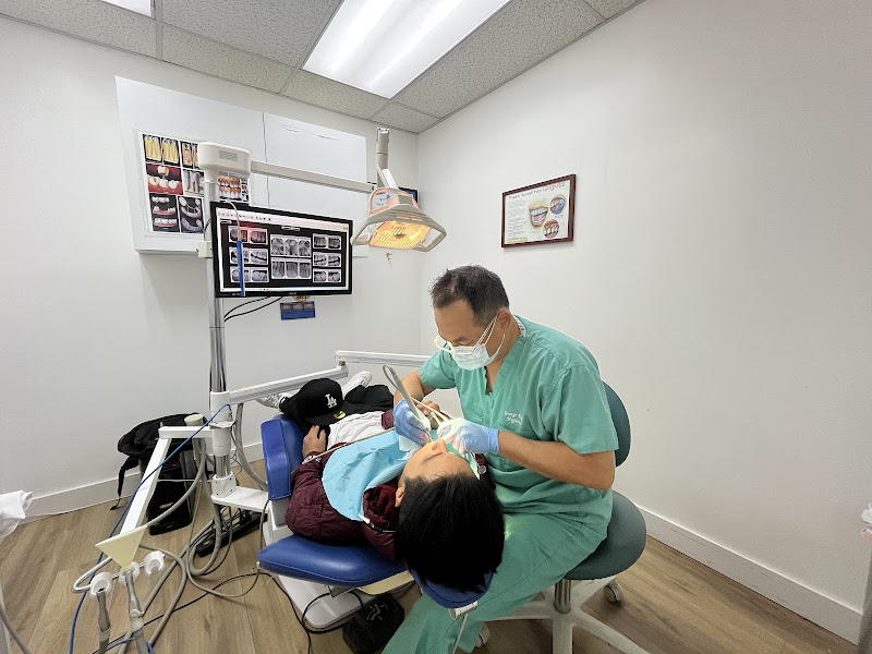 Los Angeles Dentist - Studio Smiles 4
