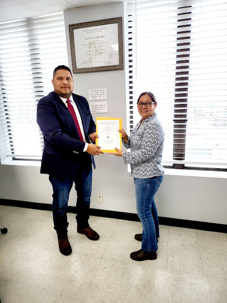 Tramitadora Legal Salvadoreña 2