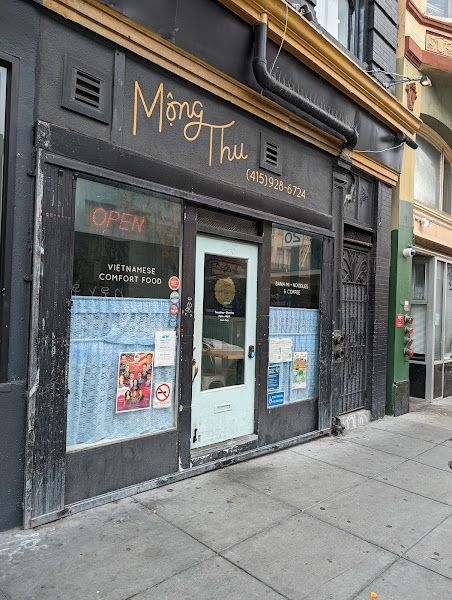 Mộng Thu Cafe 1