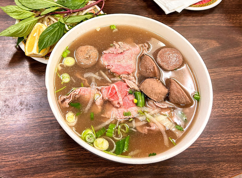 Golden Star Vietnamese Restaurant 4