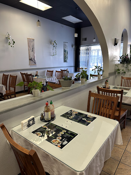 Larkin Restaurant 5