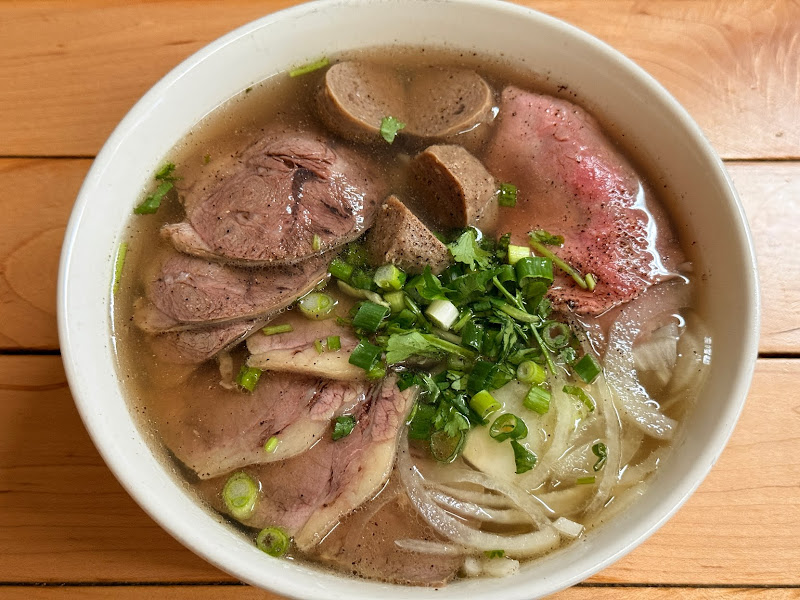 Hello Sandwich & Noodle 4