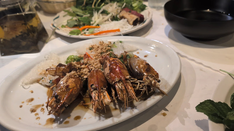 Anh Hong Restaurant 2
