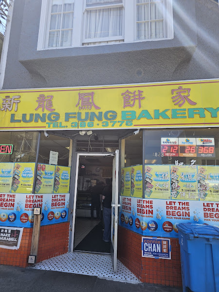 Lung Fung Bakery 3