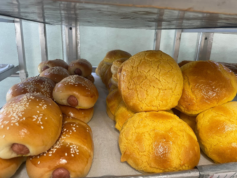 Kings Bakery Cafe 3