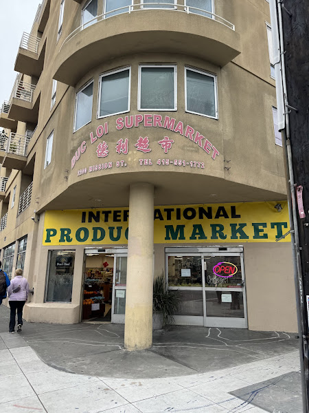 Duc Loi Supermarket 1