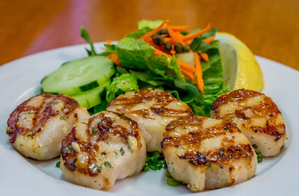 Blue Water Seafood Market & Grill 4