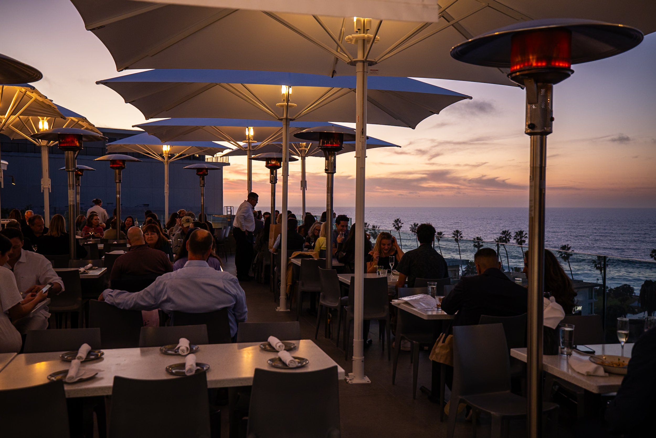 George's at the Cove 3