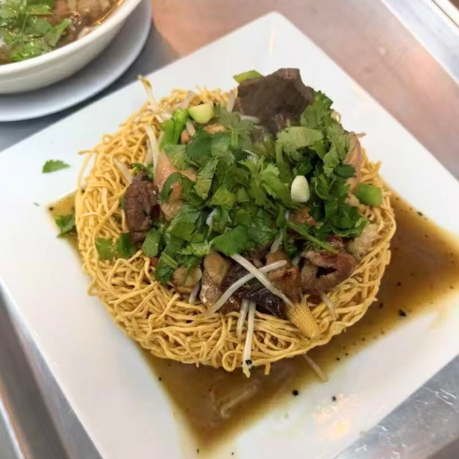 Pho Luu - Escondido
