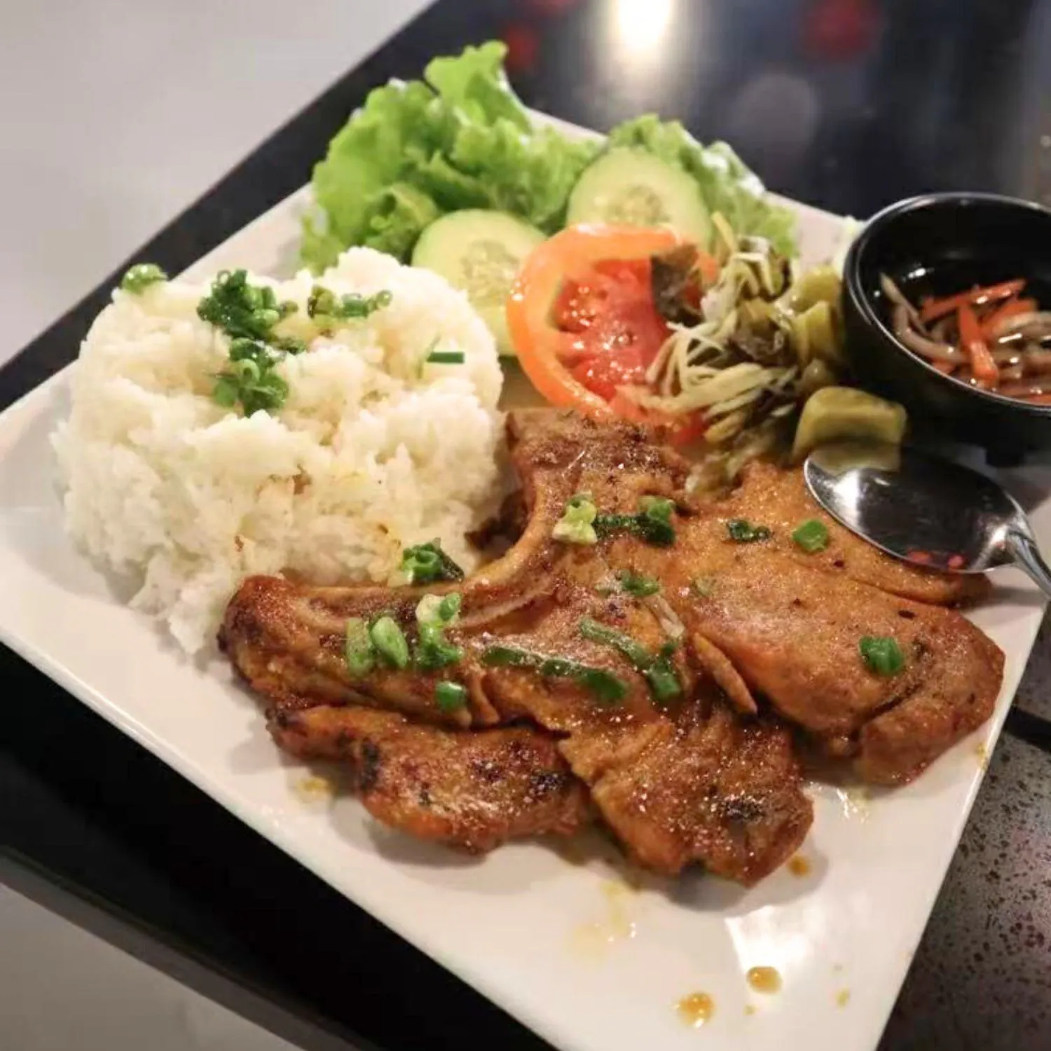 Pho Luu - Escondido 4