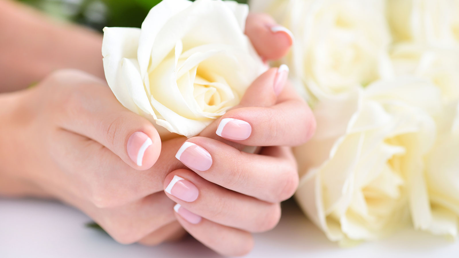 Q's Spa & Nail Bar 4