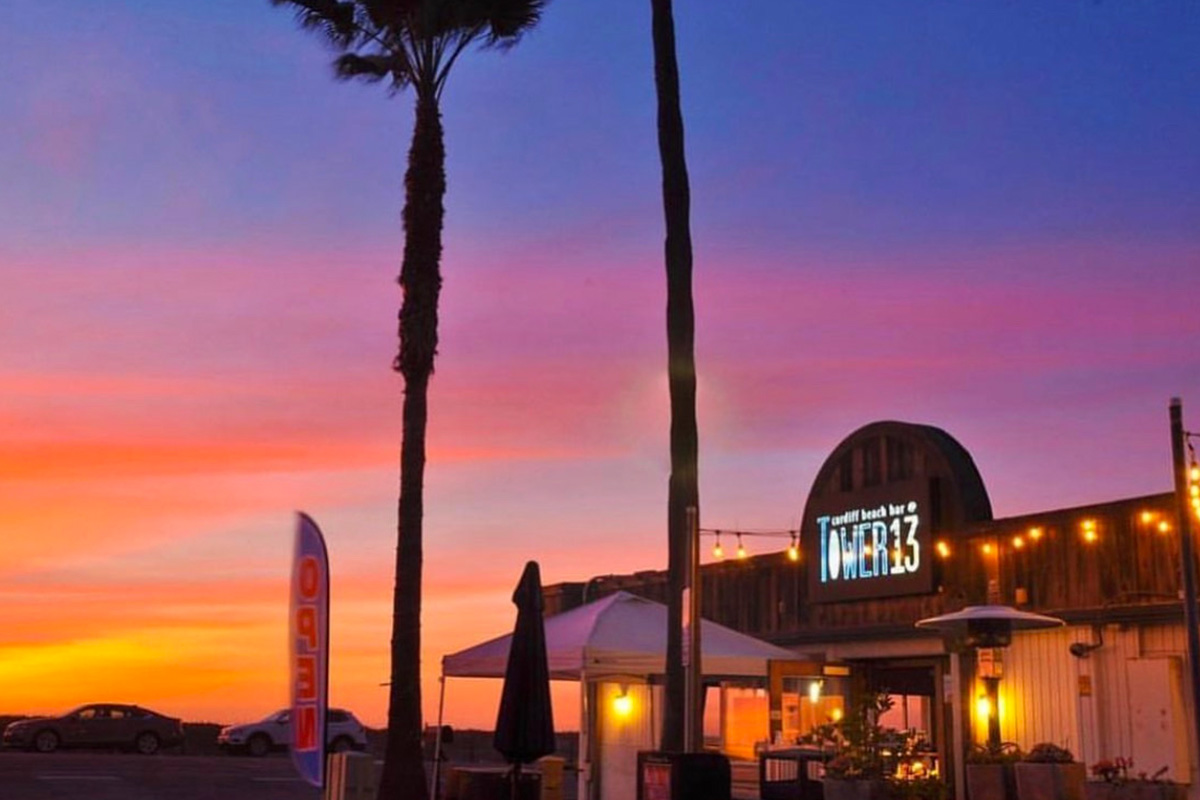 Cardiff Beach Bar at Tower 13 2