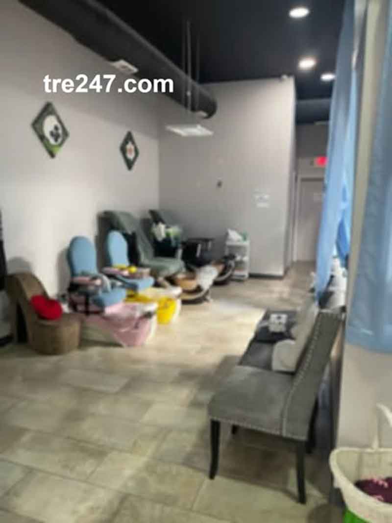 Cần Sang Tiệm Nail Tại Springfield, Illinois – Vì Muốn Retires