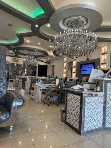 Cần Sang Gấp Tiệm Nail Vùng Midland Texas 79707