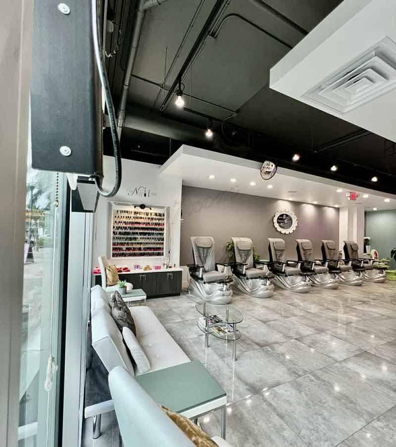CẦN SANG TIỆM NAIL SAINT PETERSBURG FL 33713