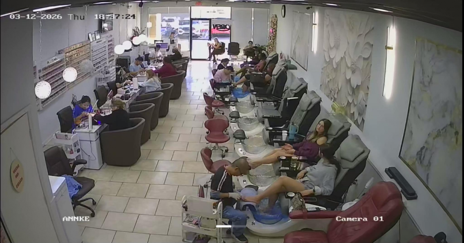 SANG TIỆM NAILS – TALLAHASSEE, FL