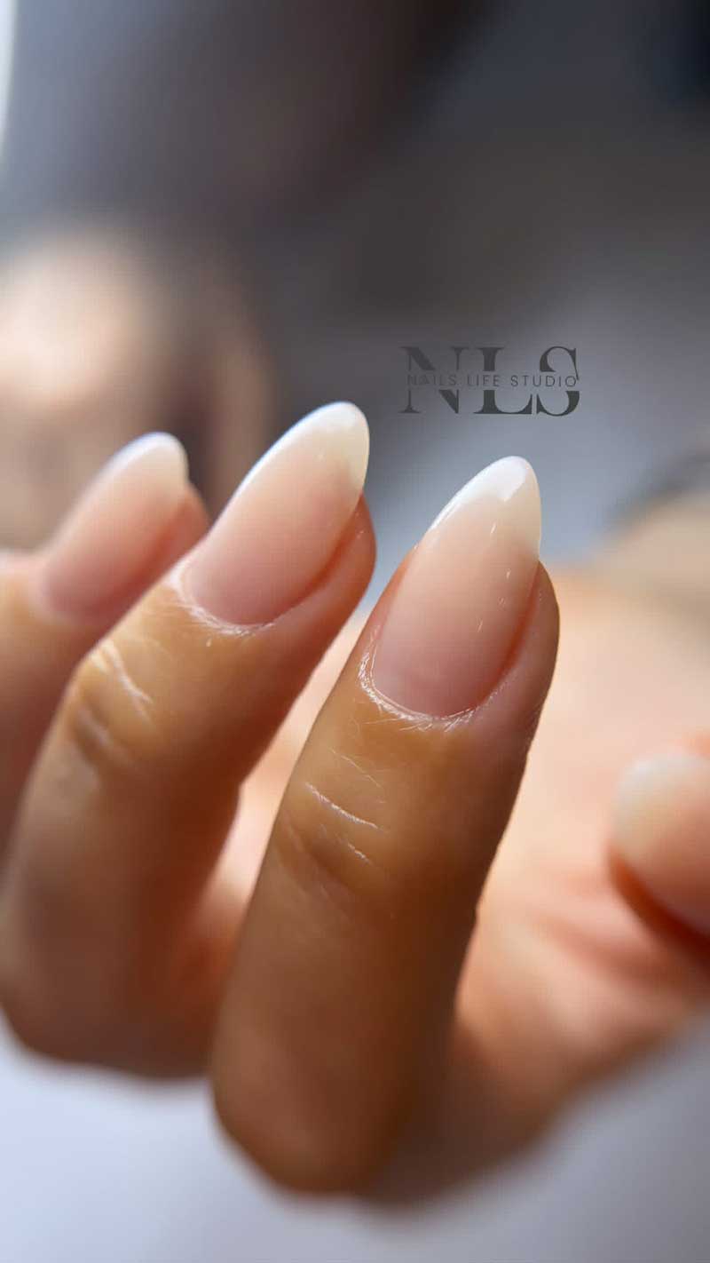 TUYỂN THỢ BỘT BIẾT GEL-X & GEL BUILDER