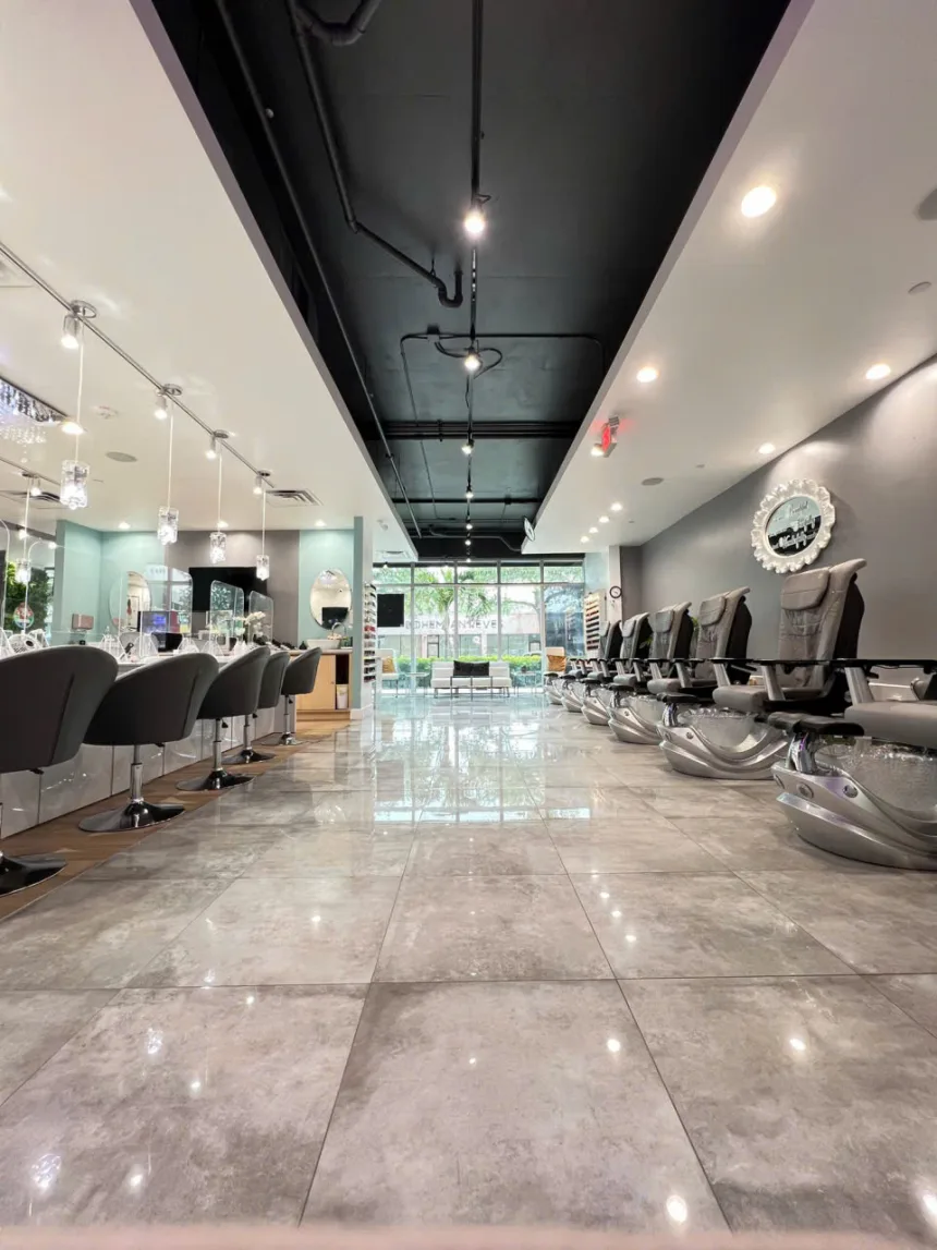 Sang Tiệm Nails Saint Petersburg, Florida - Income Tốt