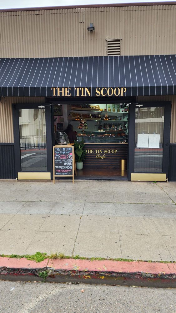 The Tin Scoop Cafe