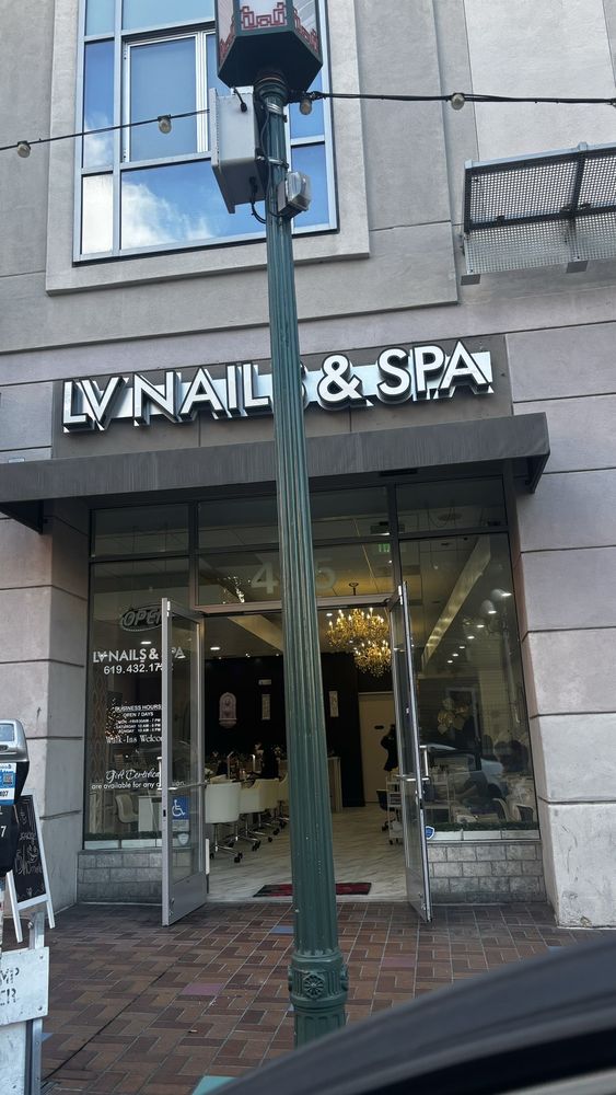 LV NAILS SPA